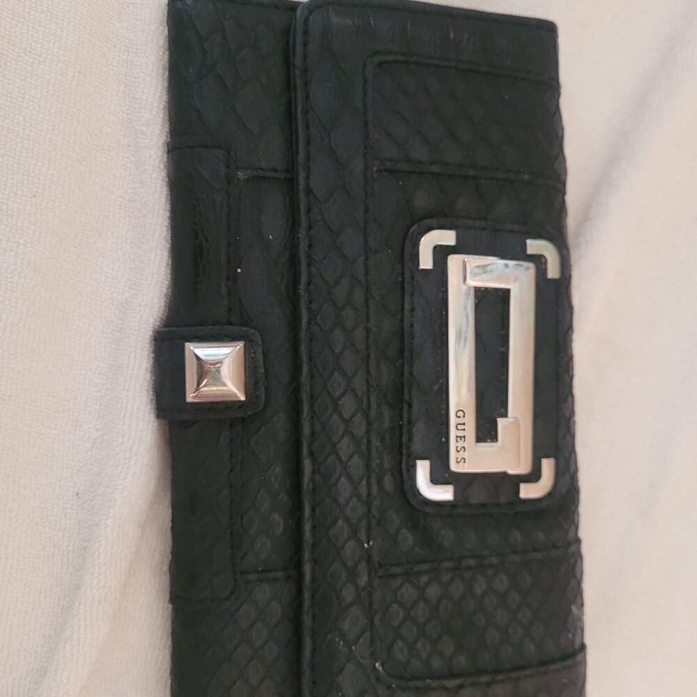 Guess Wallet